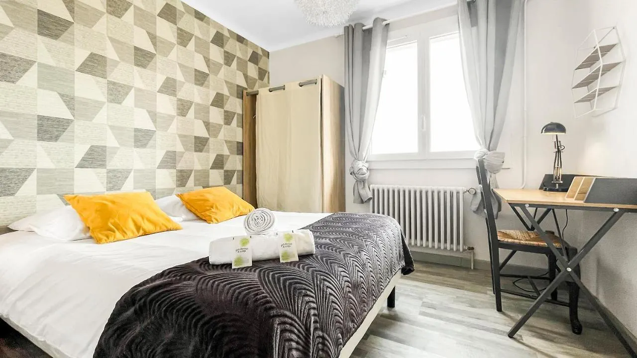 Coloc Capucin - Belle Colocation Avec 3 Chambres Independantes / Balcon Prive / Parking Collectif / Wifi Gratuit Annemasse