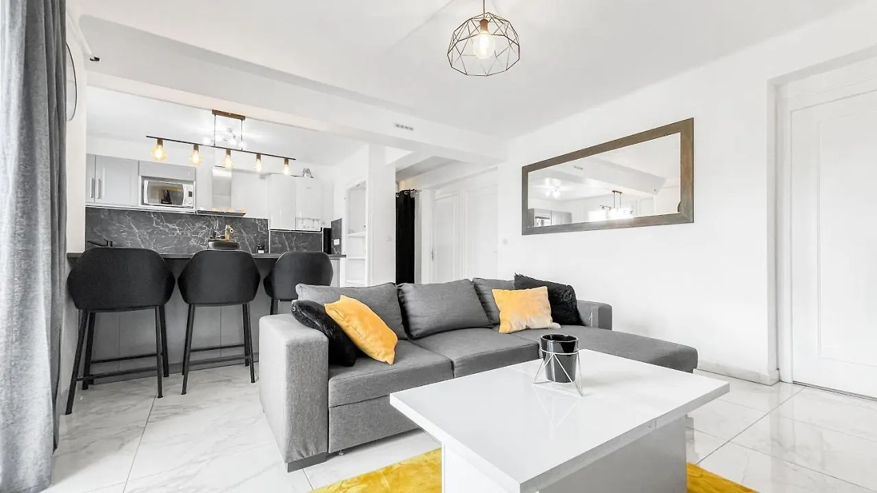 Coloc Capucin - Belle Colocation Avec 3 Chambres Independantes / Balcon Prive / Parking Collectif / Wifi Gratuit Annemasse